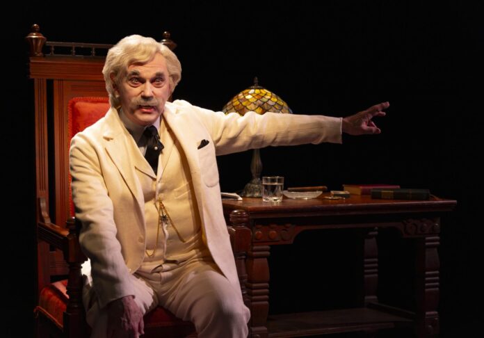 Richard Thomas as Mark Twain. “Mark Twain Tonight!” will be at the Spencer Theater Jan. 27-28.